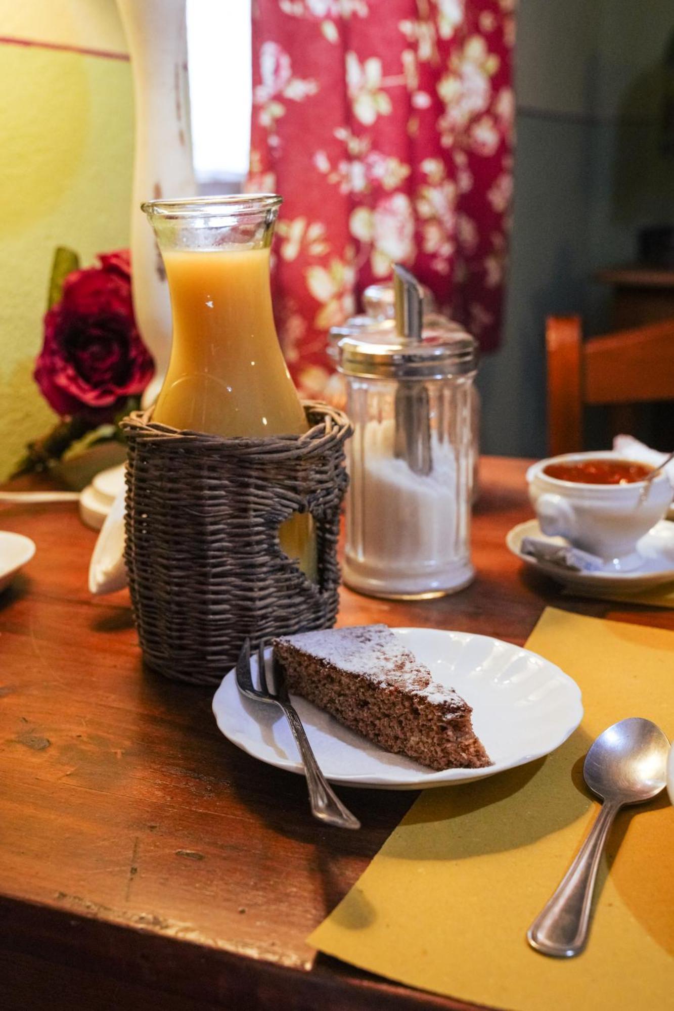 La Curandera Bed & Breakfast Rosta Екстериор снимка