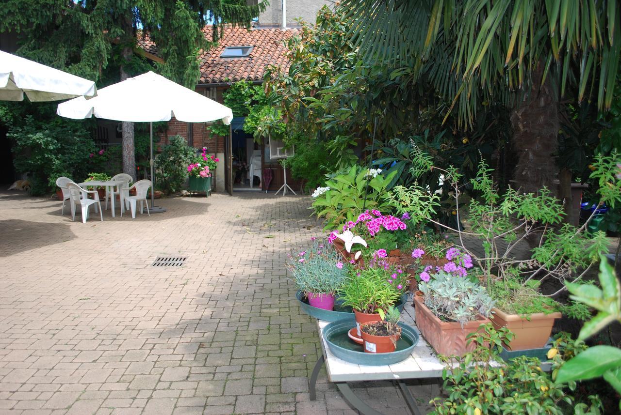La Curandera Bed & Breakfast Rosta Екстериор снимка